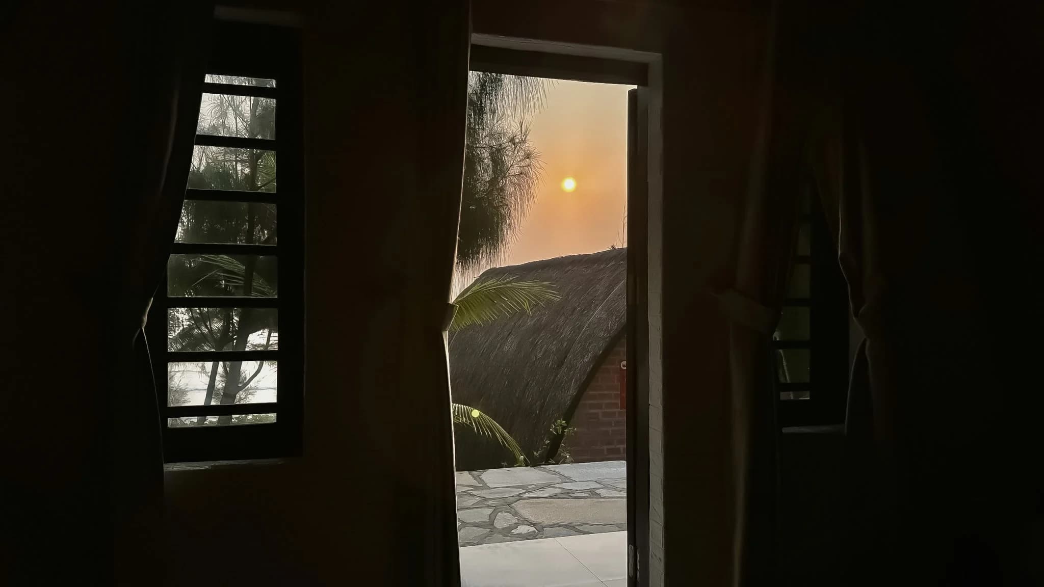 Bungalow Hướng Biển Gia Đình (2 Người Lớn & 2 Trẻ Em) 2