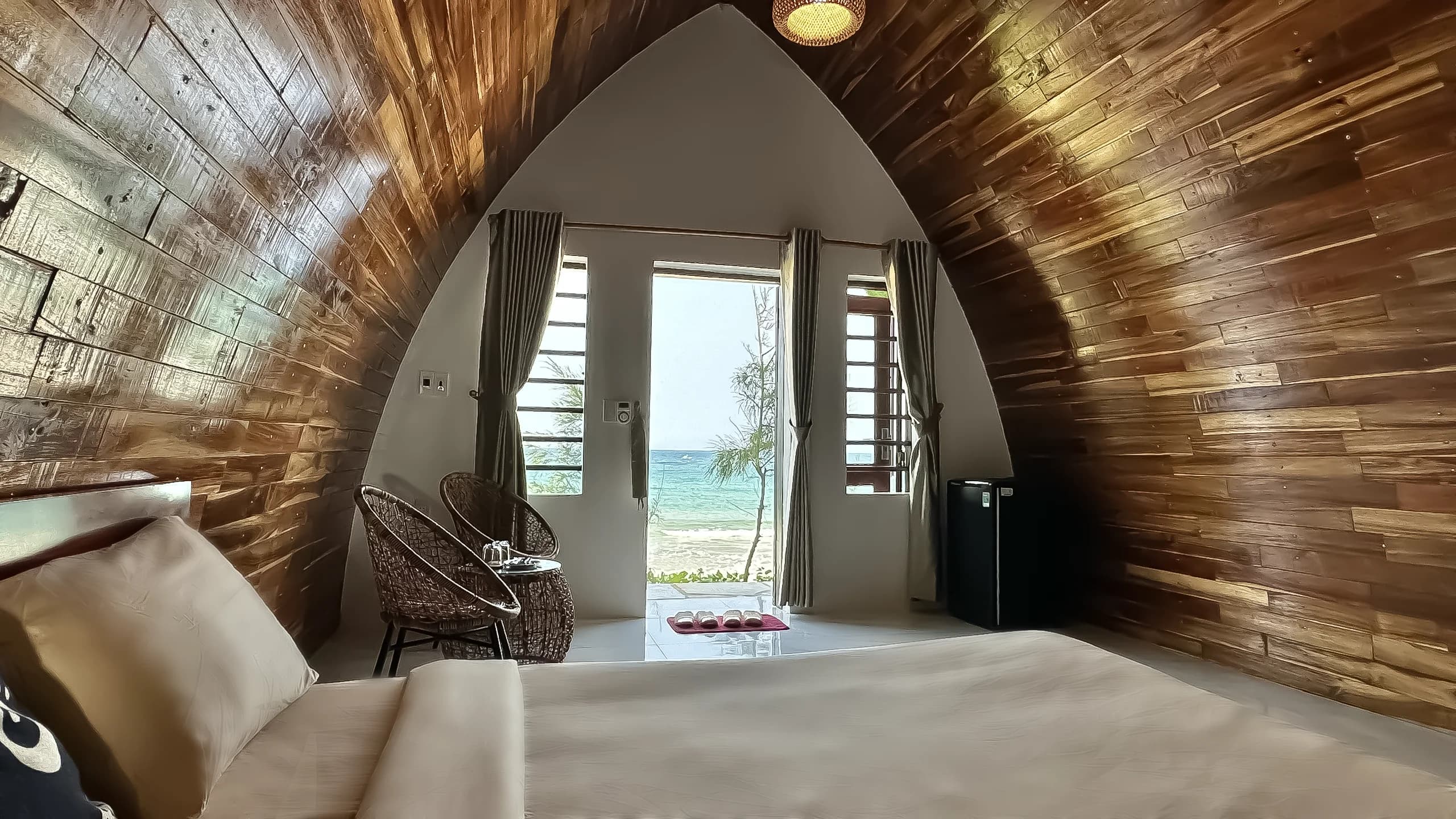 Bungalow Sát Biển 2 Người Lớn & 1 Trẻ Em 5
