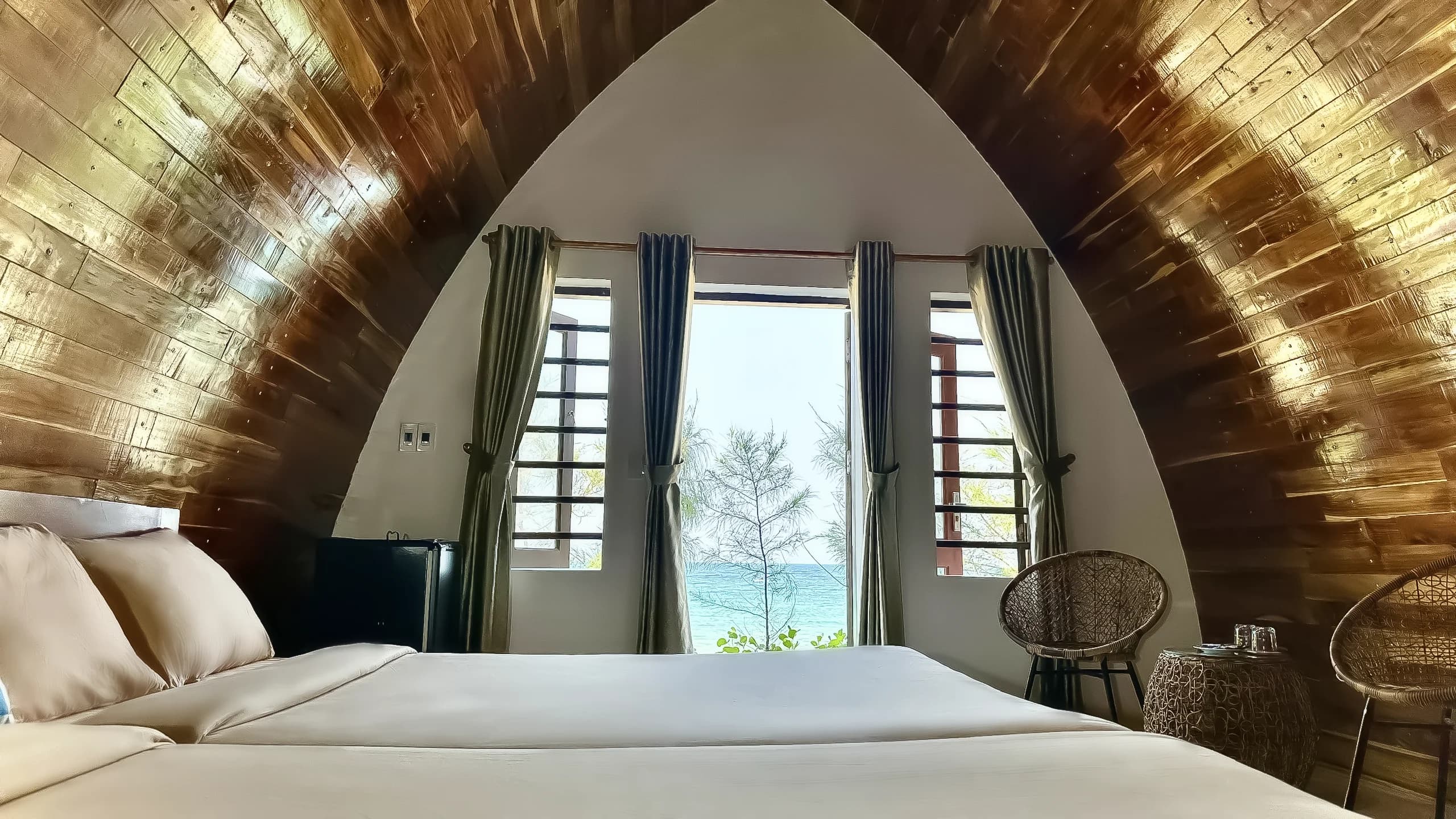 Bungalow Sát Biển Gia Đình (2 Người Lớn & 2 Trẻ Em) 4