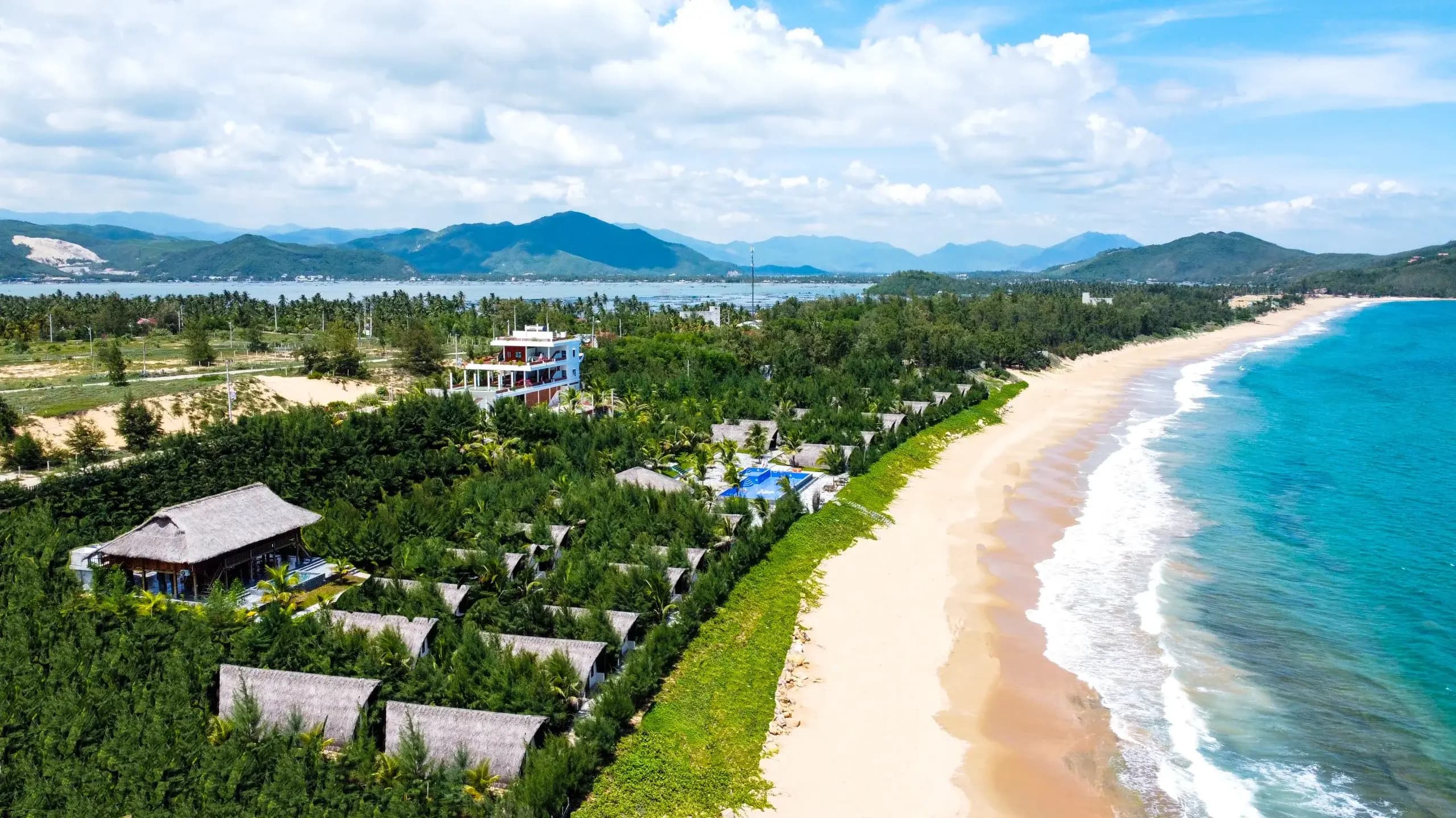 Hòa Lợi Resort & Retreat